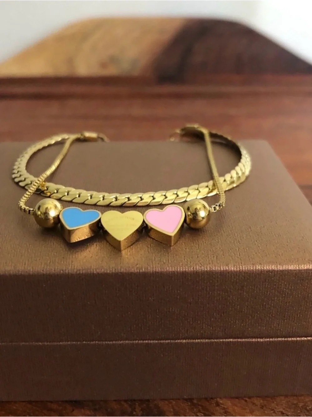 N/A gold heart